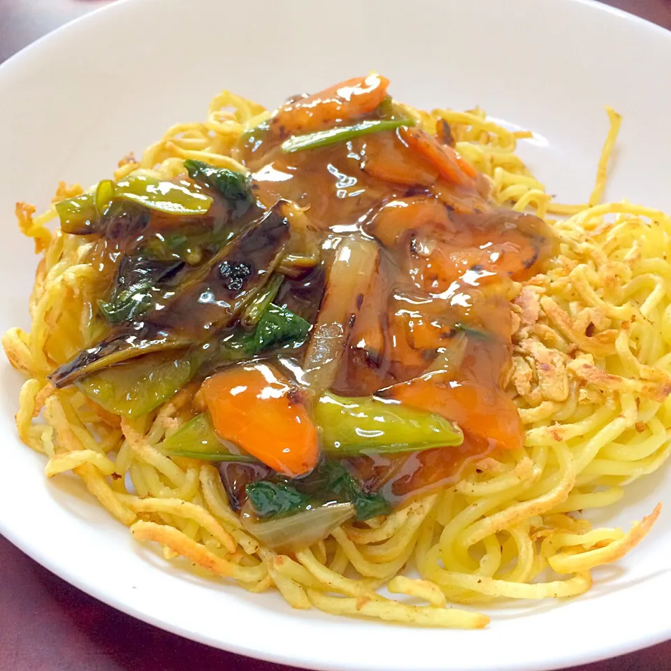 あんかけ焼きそば作ってみました
ママには及ばないなぁ…😅|ラッキーさん