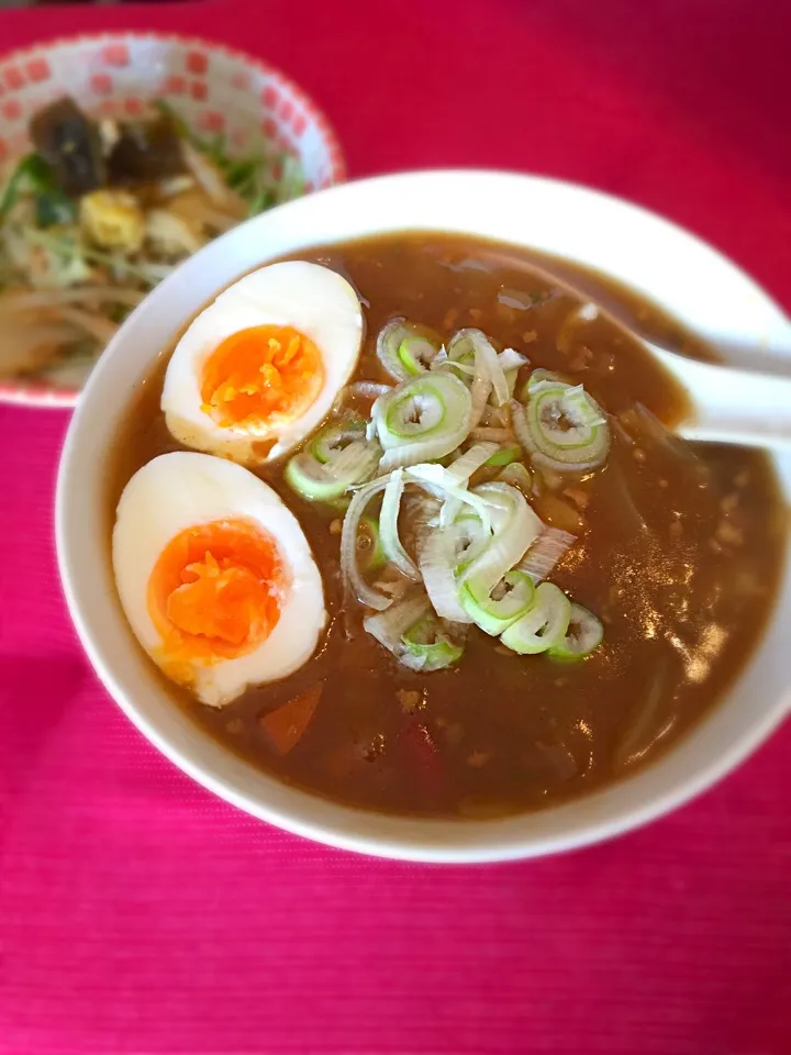 Snapdishの料理写真:ドライカレーの残りでこくうまカレーうどん|あっぷるんさん