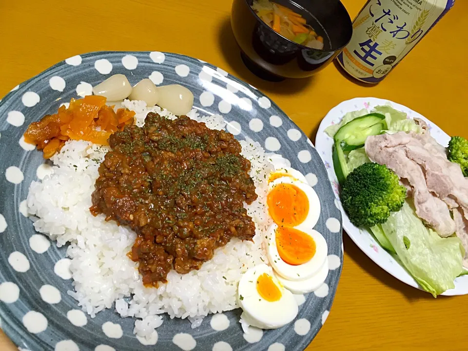 ドライカレー
豚シャブサラダ
野菜スープ|浅井 順さん