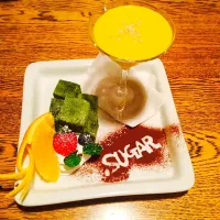 Snapdishの料理写真:抹茶わらび餅のかぼちゃフォンデュ。
変わった組み合わせ(°_°)✨
別々で食べたほうが美味しかった（笑）|Kasuminさん