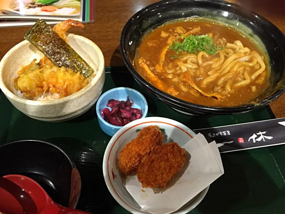 一休茶屋の黒カレーうどん|カリヤ レイイチロウ。さん