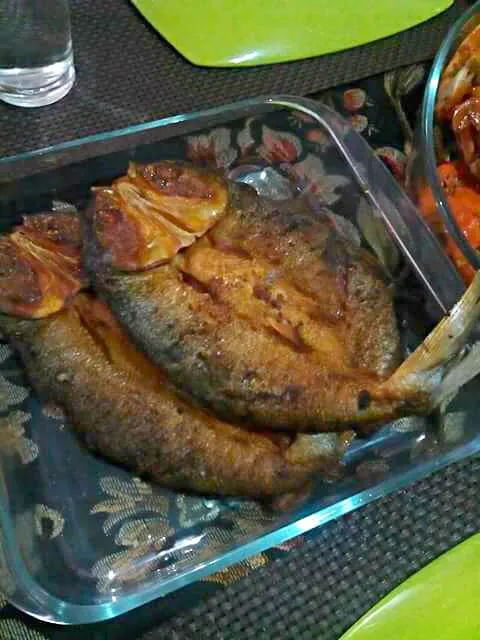 Fried Bangus (milkfish)
marinated overnight with vinegar and soy sauce 😉😀💗|Maria Luiza Makilさん