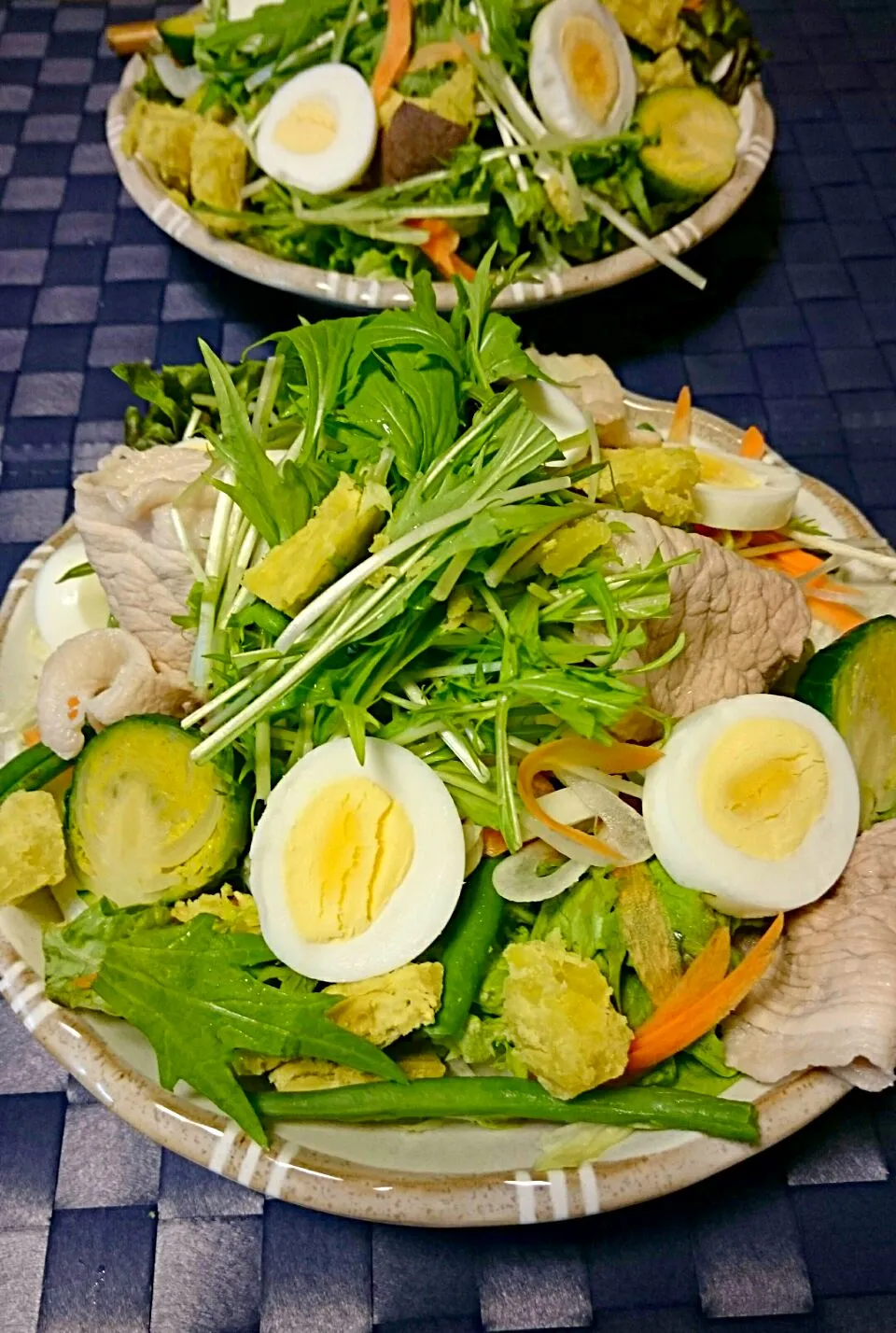 Snapdishの料理写真:盛りだくさんサラダの夜ご飯🌃🍴|ゆず( ˘ ³˘)♥さん