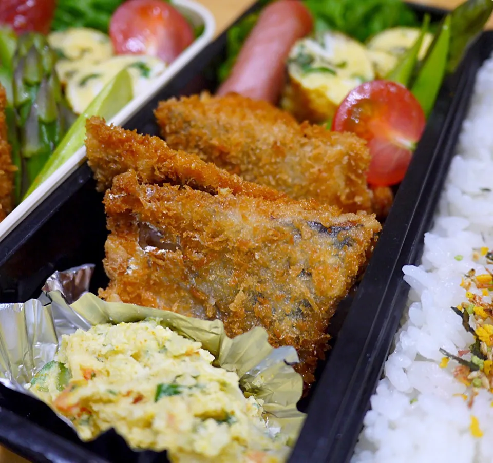 今日の親父弁当！|沖縄「ピロピロ」ライフさん