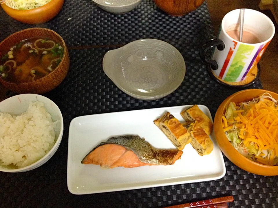 Homemade traditional Japanese breakfast.|Sara Albersさん