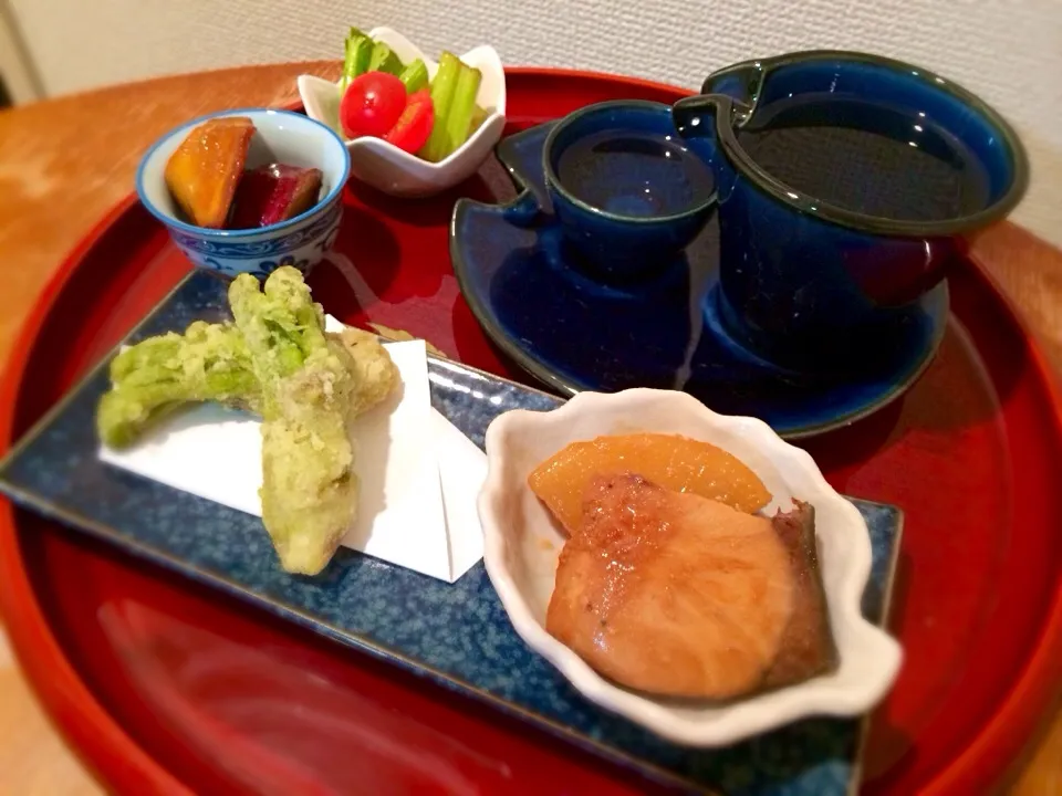 たらの芽の天ぷら
鰤照り大根
他|nainaiさん