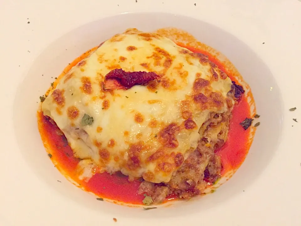 Snapdishの料理写真:Beef lasagna|Sky Blueさん