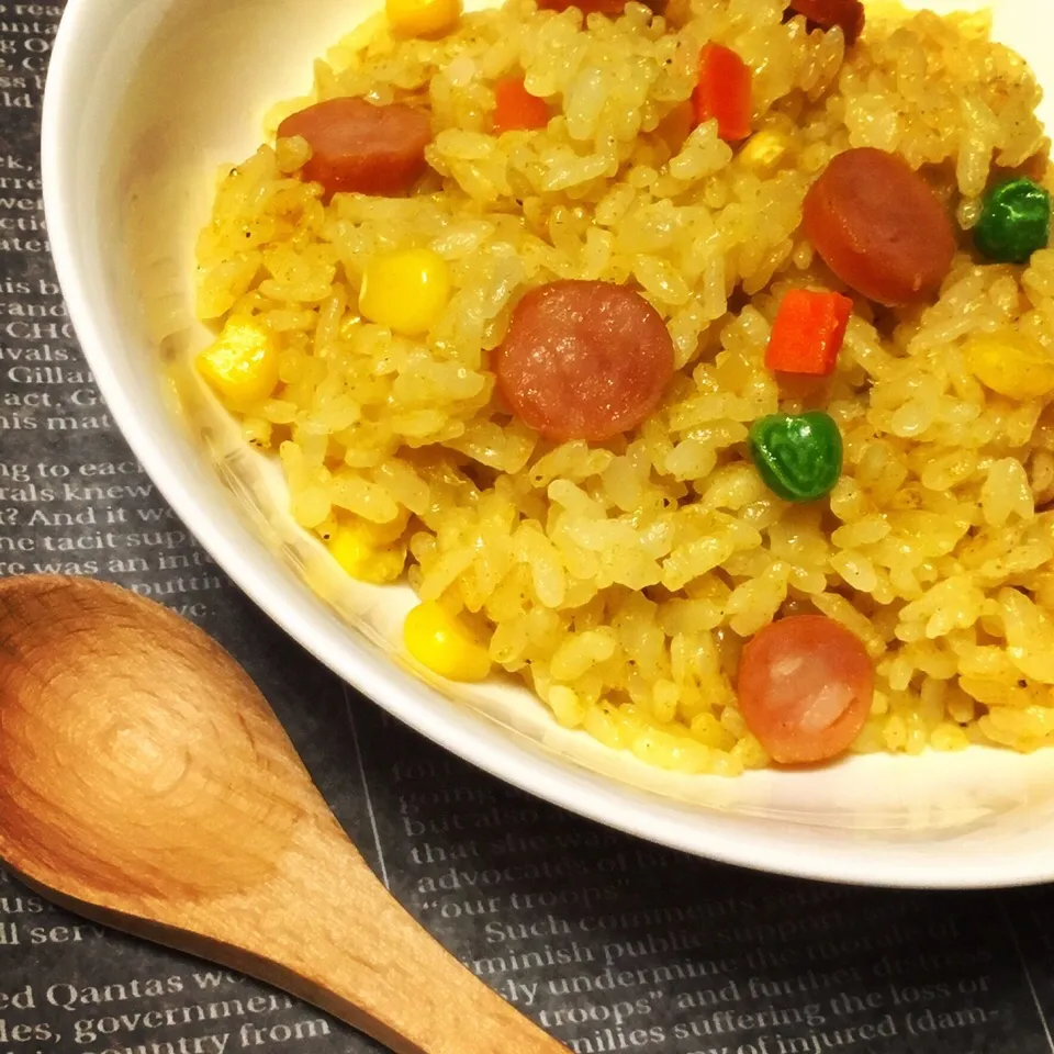 炊飯器で簡単☆カレーピラフ|ゆきっちん(・8・)さん