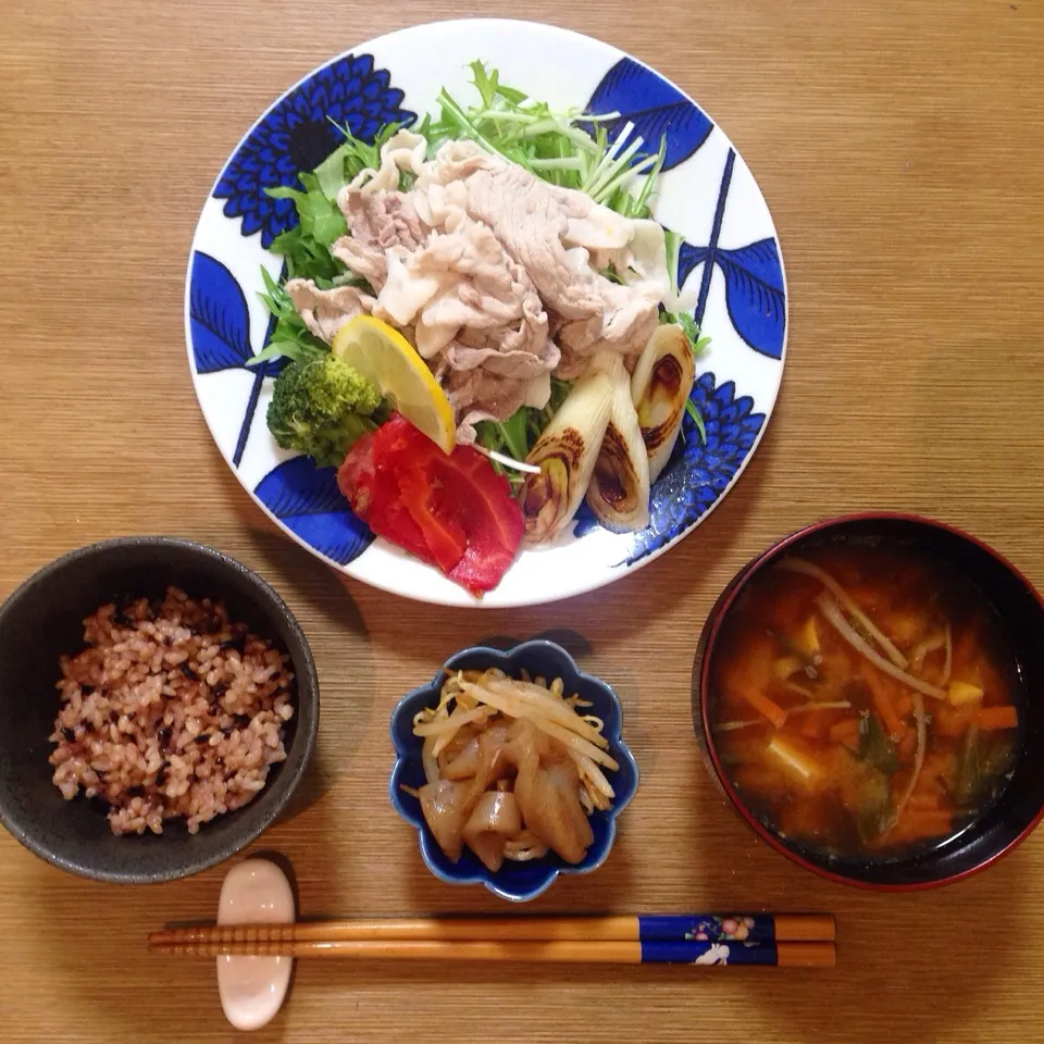 豚しゃぶサラダ定食|たかみんさん