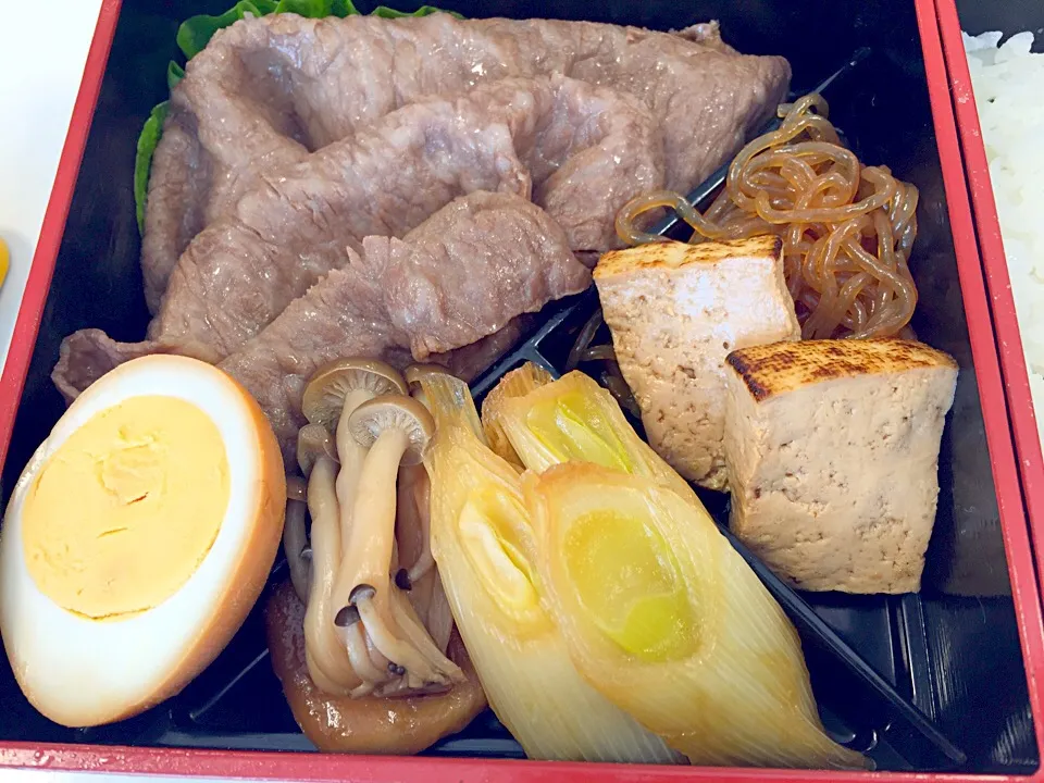 Snapdishの料理写真:今半のすき焼き弁当|Food is lifeさん