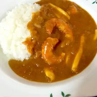 エビとイカのシーフードカレー|でおでおさん