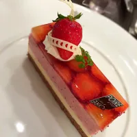 Snapdishの料理写真:ポワールのケーキ♥️|るな♡さん