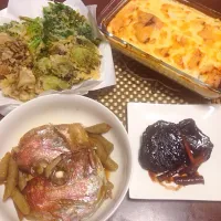 Snapdishの料理写真:1.天ぷら(菜の花とごぼうのかき揚げ、ふきのとう、舞茸、春菊)
2.豆腐と長芋の和風グラタン
3.真鯛カブト煮
4.牛タンのワイン&赤味噌煮込み|じゅりさん