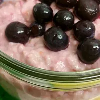 Protein boosted oat meal with berries|Karin Holstさん