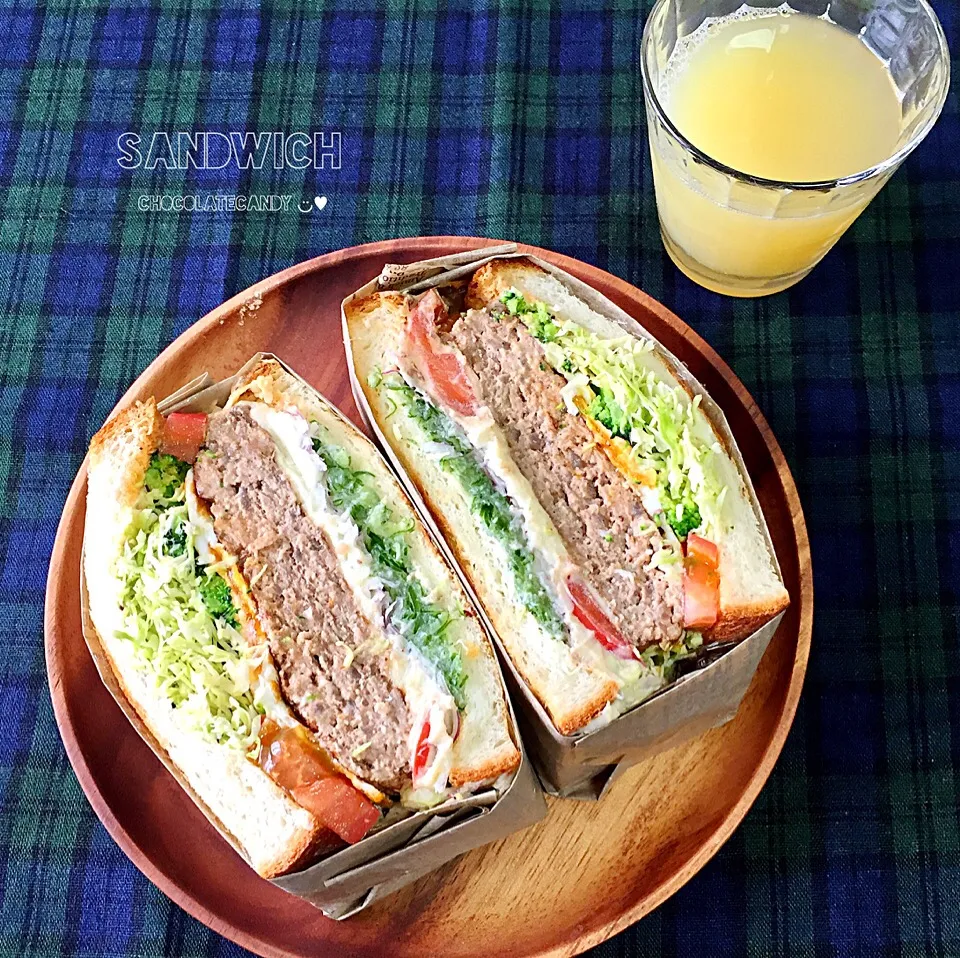 今日はハンバーグサンド|ききさん