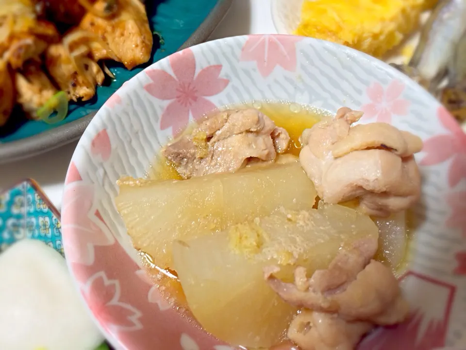 鶏肉と大根の煮物♥️|ありさん