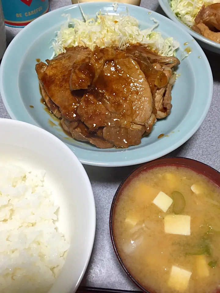 豚生姜焼き、豆腐ネギ味噌汁、白米、キャベツ|ms903さん