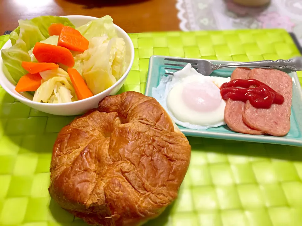 休日自宅モーニング🍳|マニラ男さん