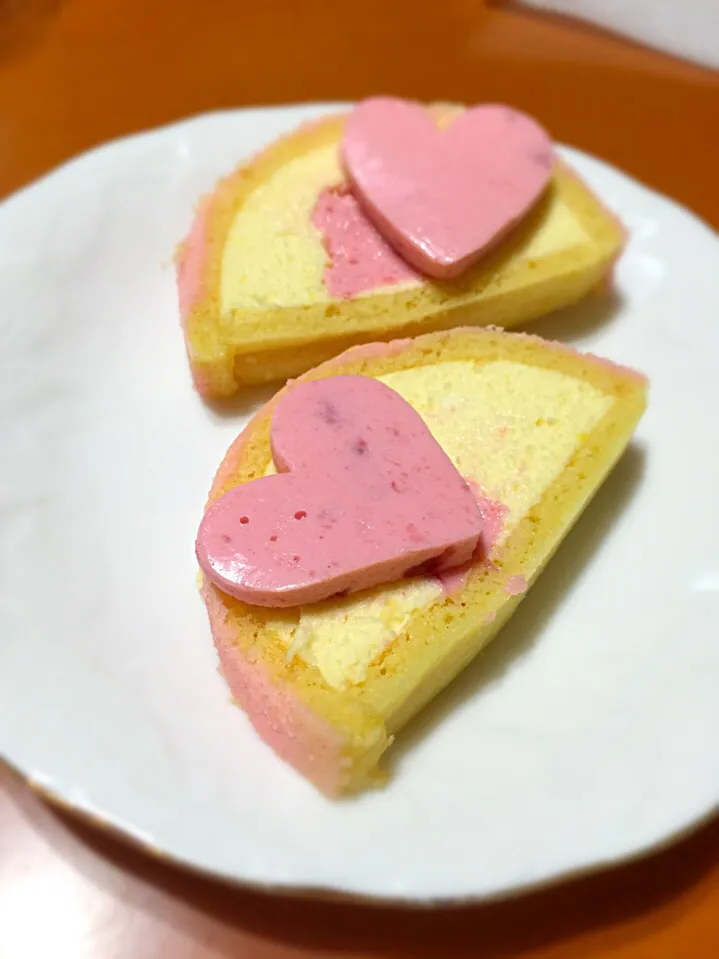 イチゴのムースケーキ♡|さゆさん