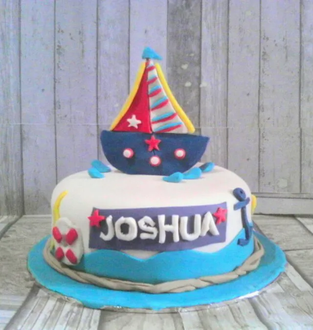 Snapdishの料理写真:Birthday Cake for Joshua.
thanks for your order dear Leny Delima
 #birthdaycake#cakes|Gubuk Kueさん