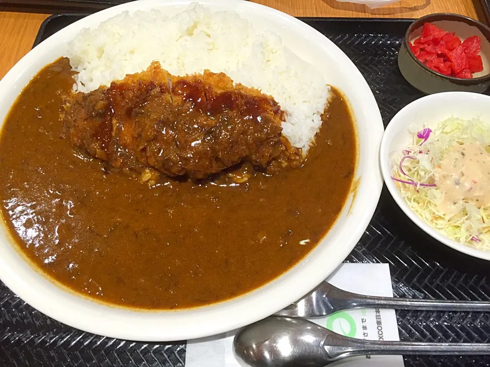 カツカレー大盛り|マハロ菊池さん