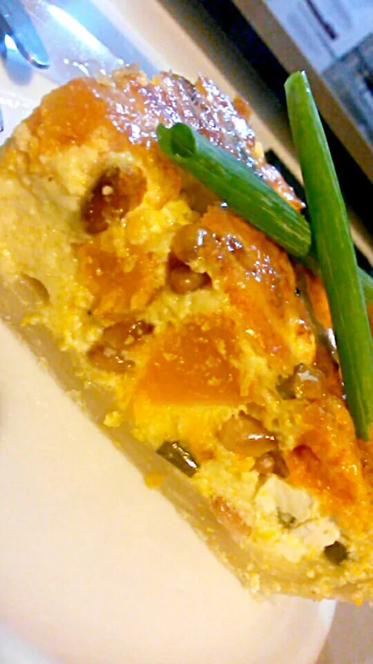 Roasted pumpkin, pinenut and feta quiche 
 #quiche #roastedpumpkin #feta #pinenuts|rednailschicさん