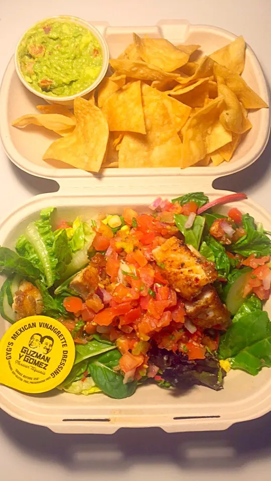 Snapdishの料理写真:Guzman and Gomez Mexican Barramundi Salad with Corn Chips and Guacamole|Chrisy Hillさん