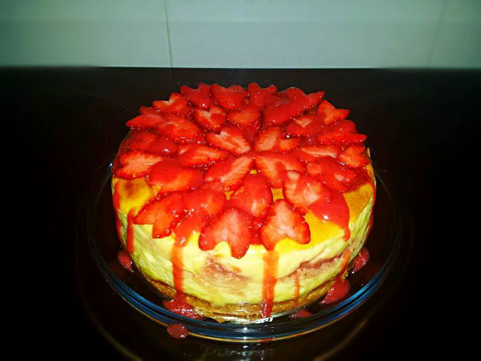 Strawberry white chocolate cheesecake|Yummy Mummyさん