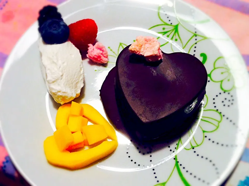 Chocolate icecream love cake|ikkiaさん