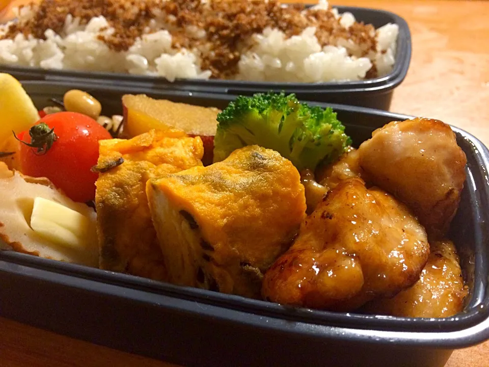 Snapdishの料理写真:2/15 今日の高1男子弁当
お弁当に重宝！鶏むね肉のテリヤキ味 by moj|chunさん