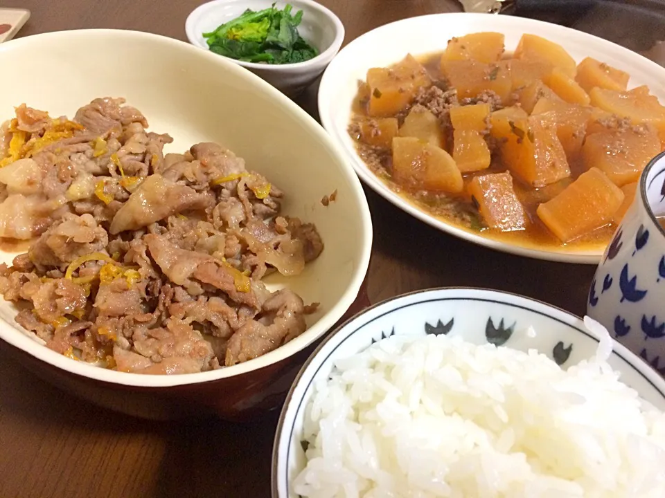 #豚肉の生姜焼き ○
#ほうれん草のお浸し ○|あいたろさん