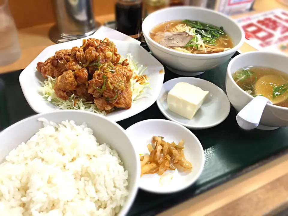 東秀 森下店 油淋鶏定食半ラーメンセット|ddr3rdmixさん