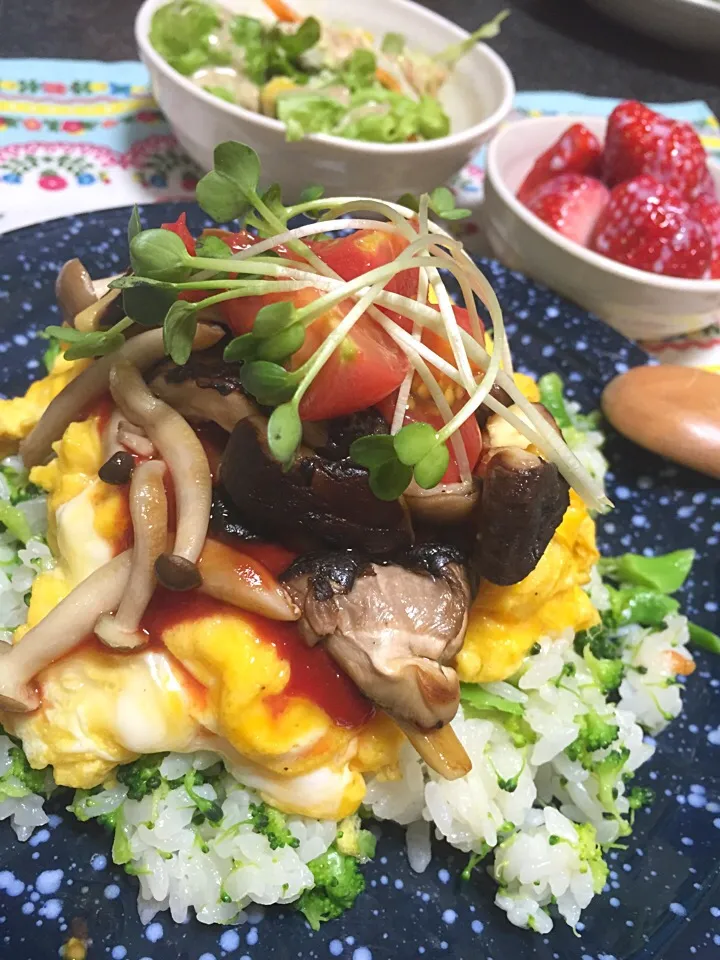 🍴野菜たっぷりオムライス🍴|がぁがさん