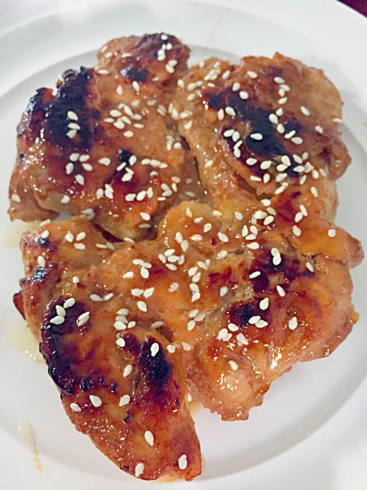 🐝Honey Sriracha Garlic Chicken🐔|Tari's Kitchenさん