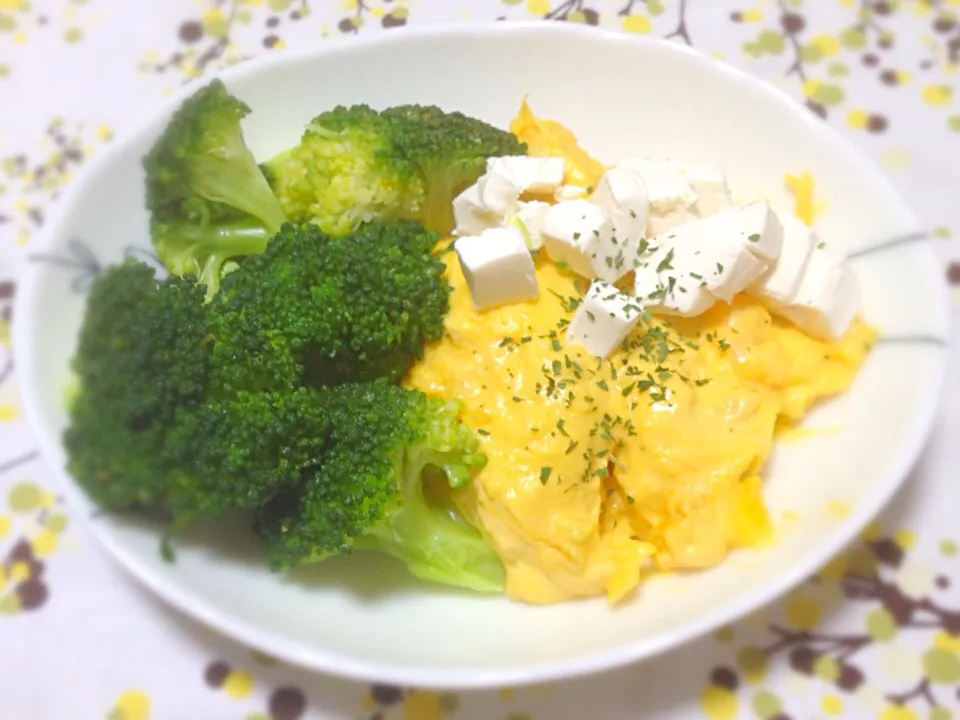 カボチャのサラダにクリームチーズをのせました♪|foochanさん