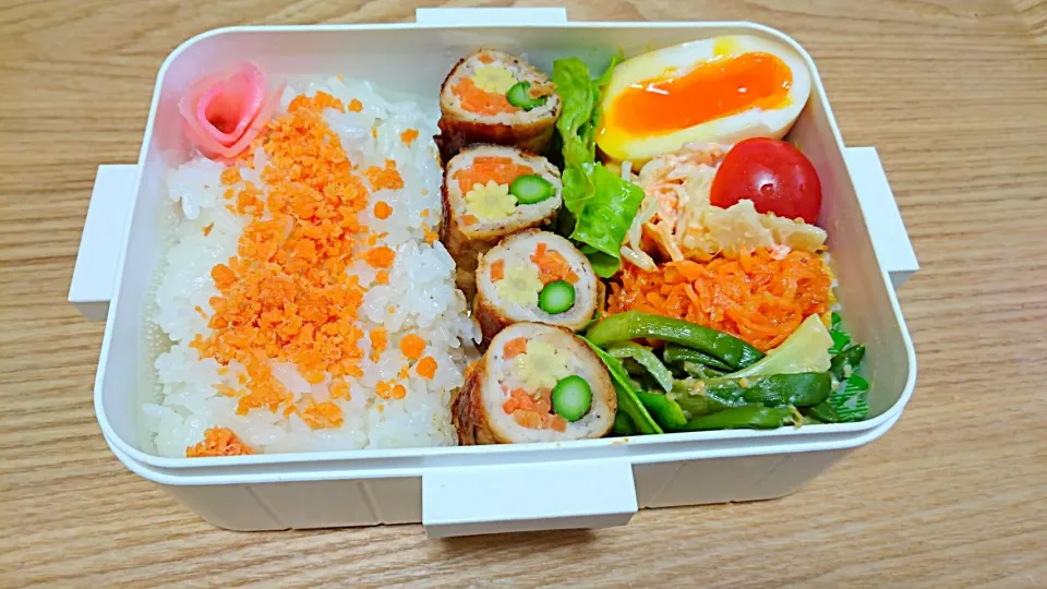 Snapdishの料理写真:2016/2/16 野菜の肉巻き弁当
#お弁当 #野菜の肉巻き #あじたま|みんさん