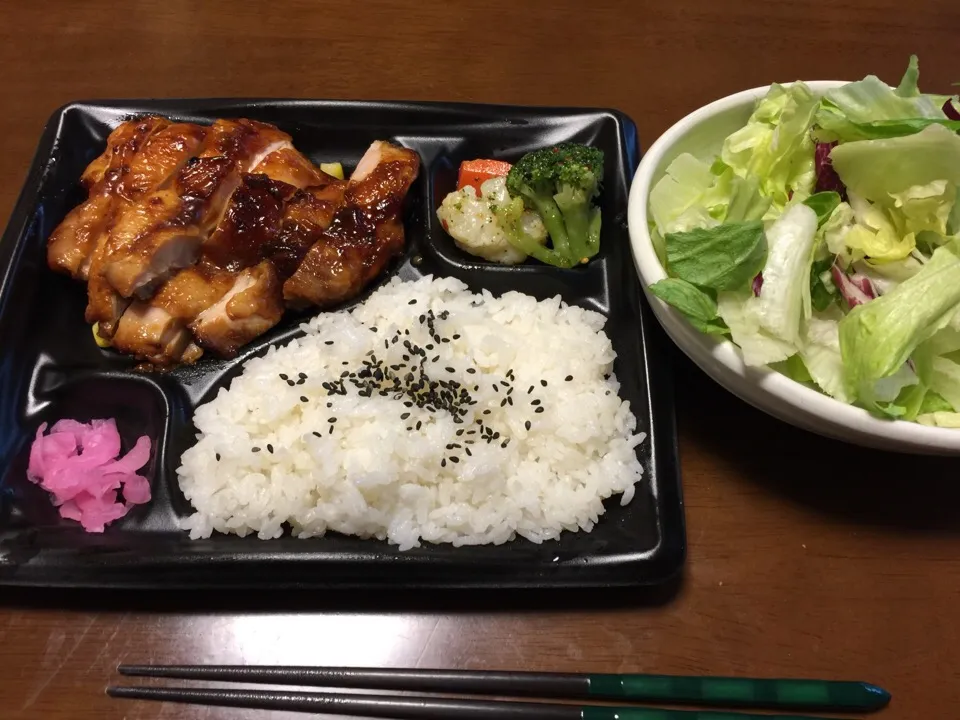 Snapdishの料理写真:チキンステーキ弁当|愛ペガさん