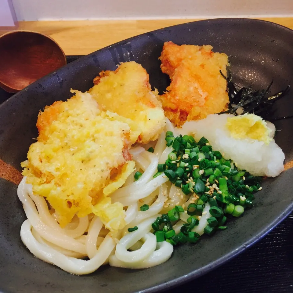 本日のランチ🍴 かしわ天ぶっかけうどん👍|BUBUさん