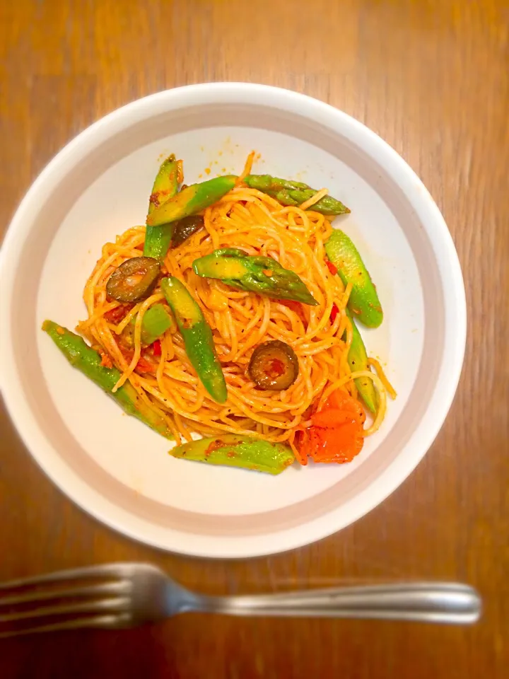 アンチョビトマトパスタ
Anchovy tomato pasta|Hiroさん