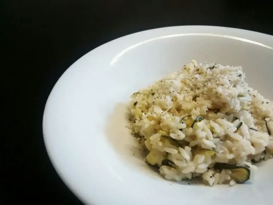 Risotto con le zucchine e philadelphia (ズッキーニとクリームチーズのリゾット)|小鍋 (pentolina)さん