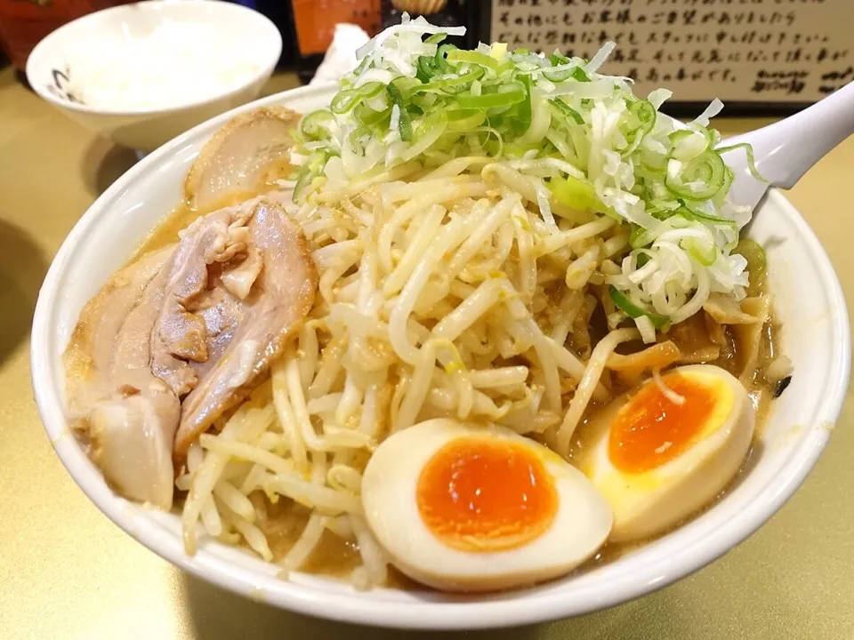 超ごってり麺 ごっつ 味玉味噌ラーメン|ddr3rdmixさん