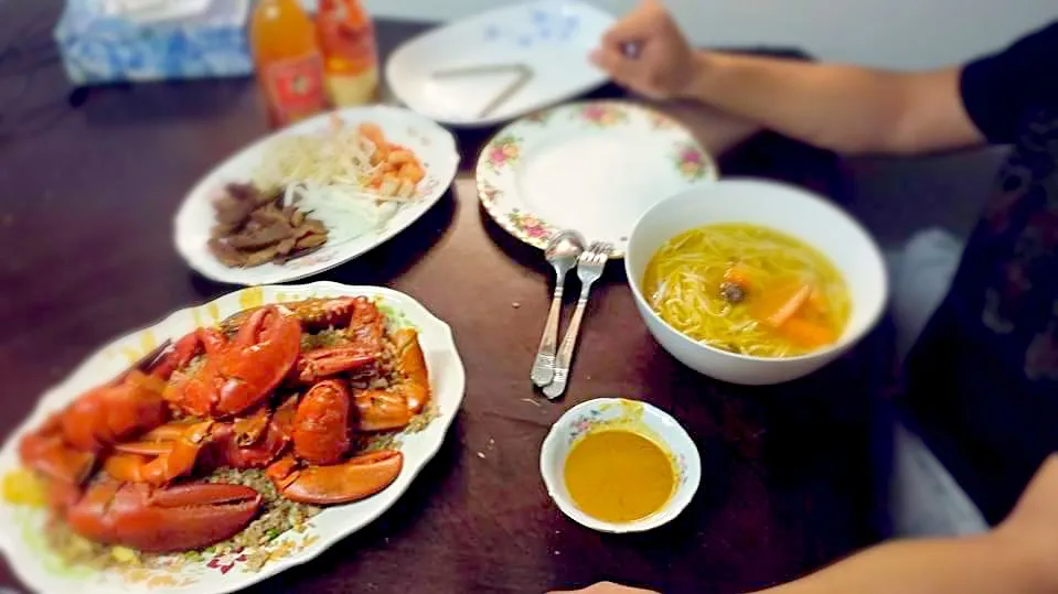 curry lobster on rice, my version of "pho mi" soup|CookingWithLoveさん