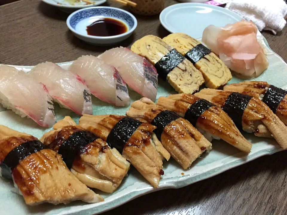 寿司！蒸し穴、シマアジ、玉子|うえのぶさん