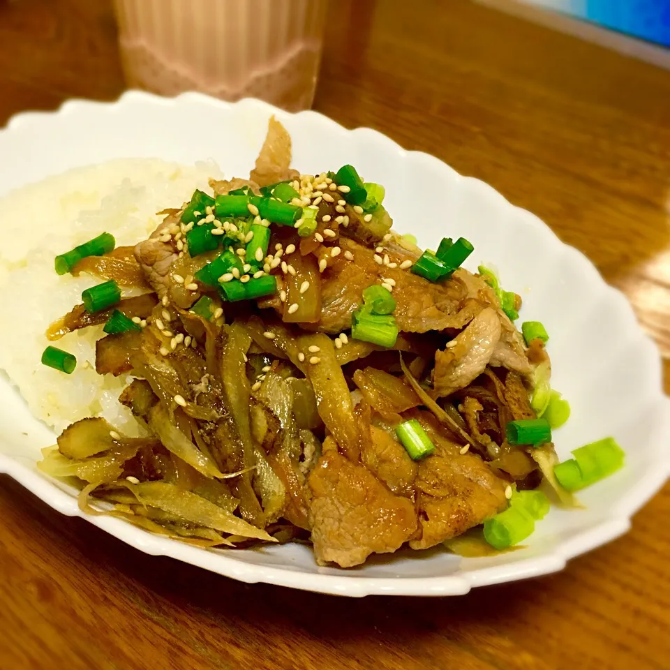 豚肉とゴボウの旨味焼き丼|wanaminさん