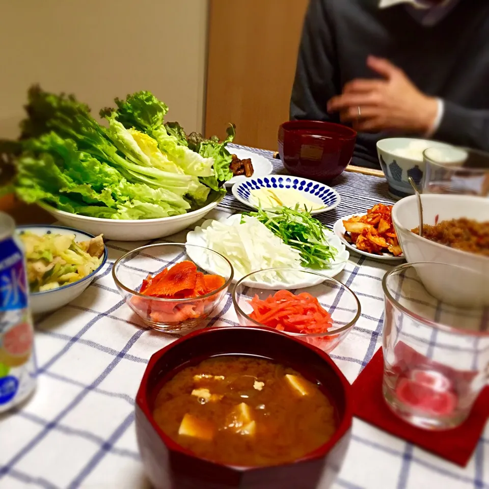 今日の夕飯☆レタス巻きパーティ
ごちそうさま٩(๑❛ᴗ❛๑)۶|あさこさん