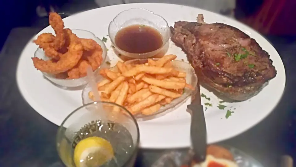 prime rib French fries and shrimp|jack whitcraftさん