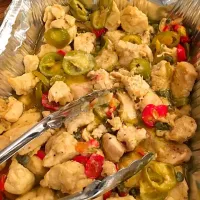 Snapdishの料理写真:Chicken Sicilian 
Chicken cheery peppers hot with banana peppers capers garlic chicken stock and butter|danさん