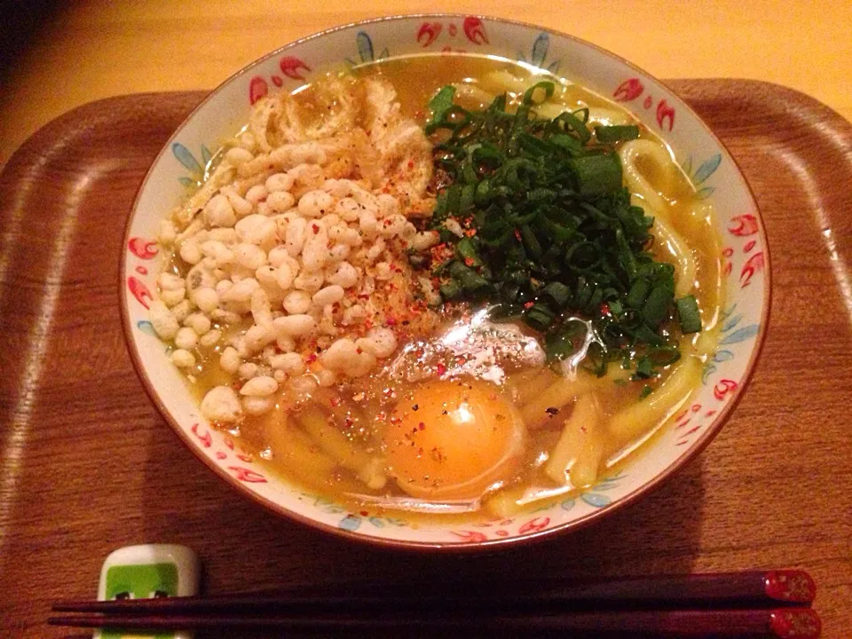 真夜中のカレーうどん今日もお疲れさん自分(*^_^*)|愛ママさん