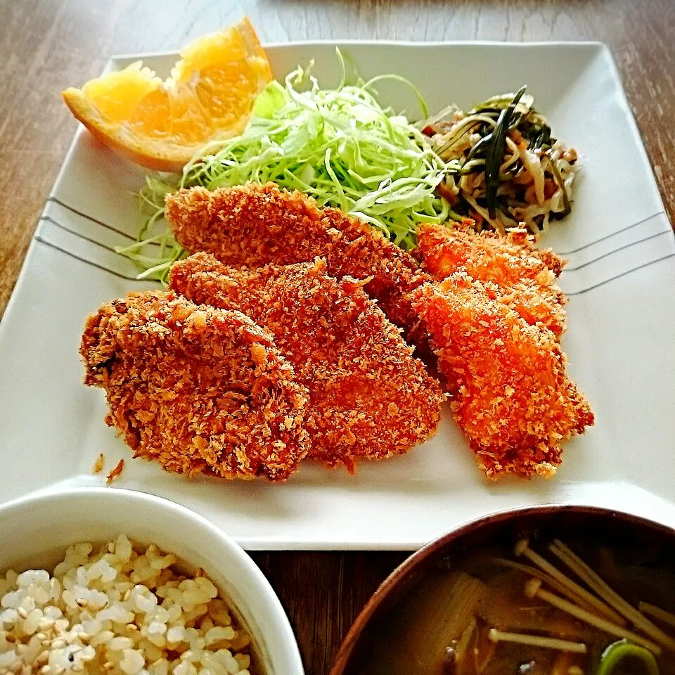 カツ定食【チキン*カニかま】|プチテンよすさん