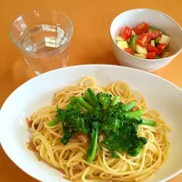 Snapdishの料理写真:菜の花とツナとなめたけと梅干しのパスタ|Miiichaaaaan.さん